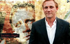 Daniel Craig